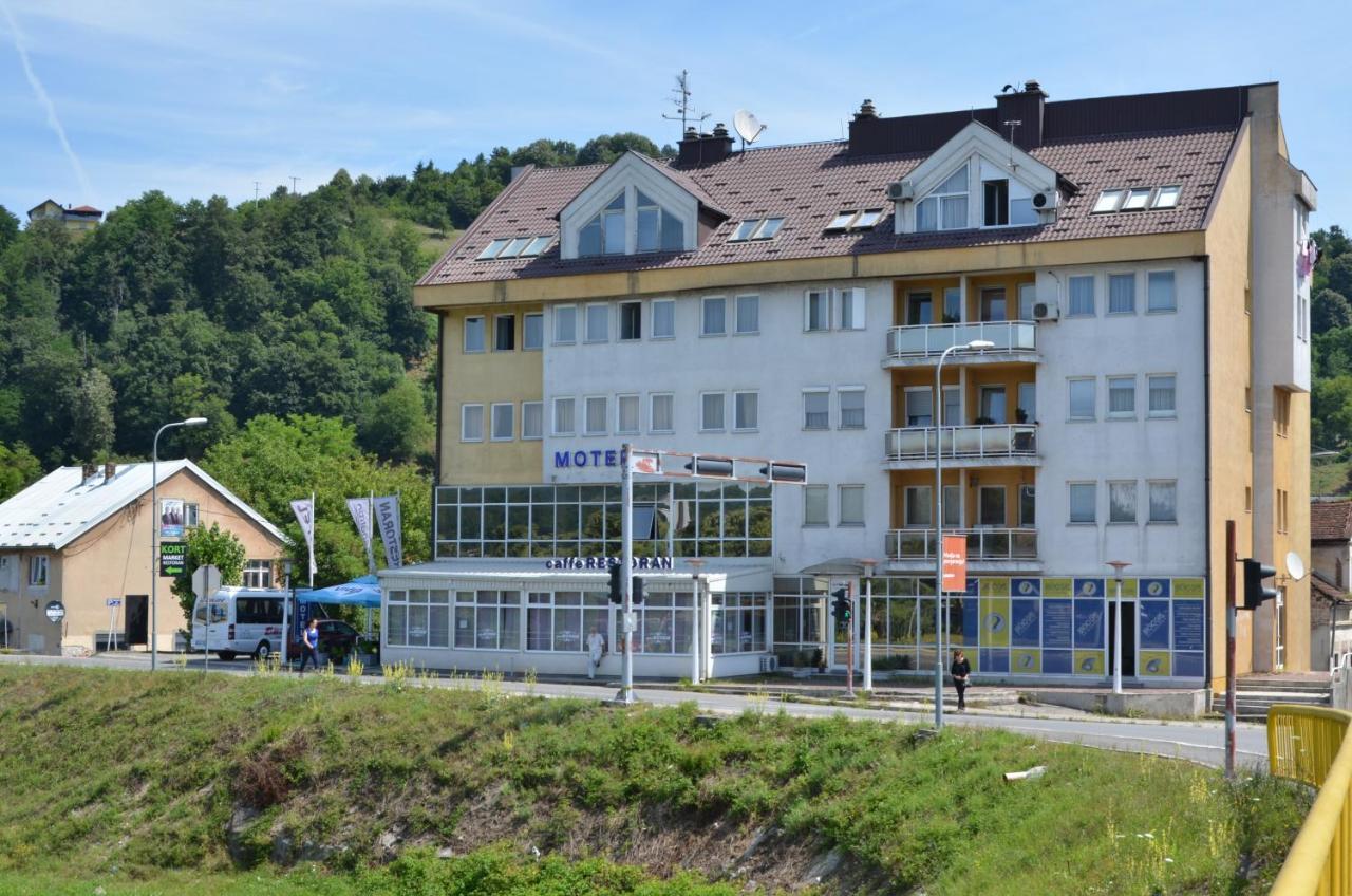 Motel New Sanatron Bosanski Novi ภายนอก รูปภาพ