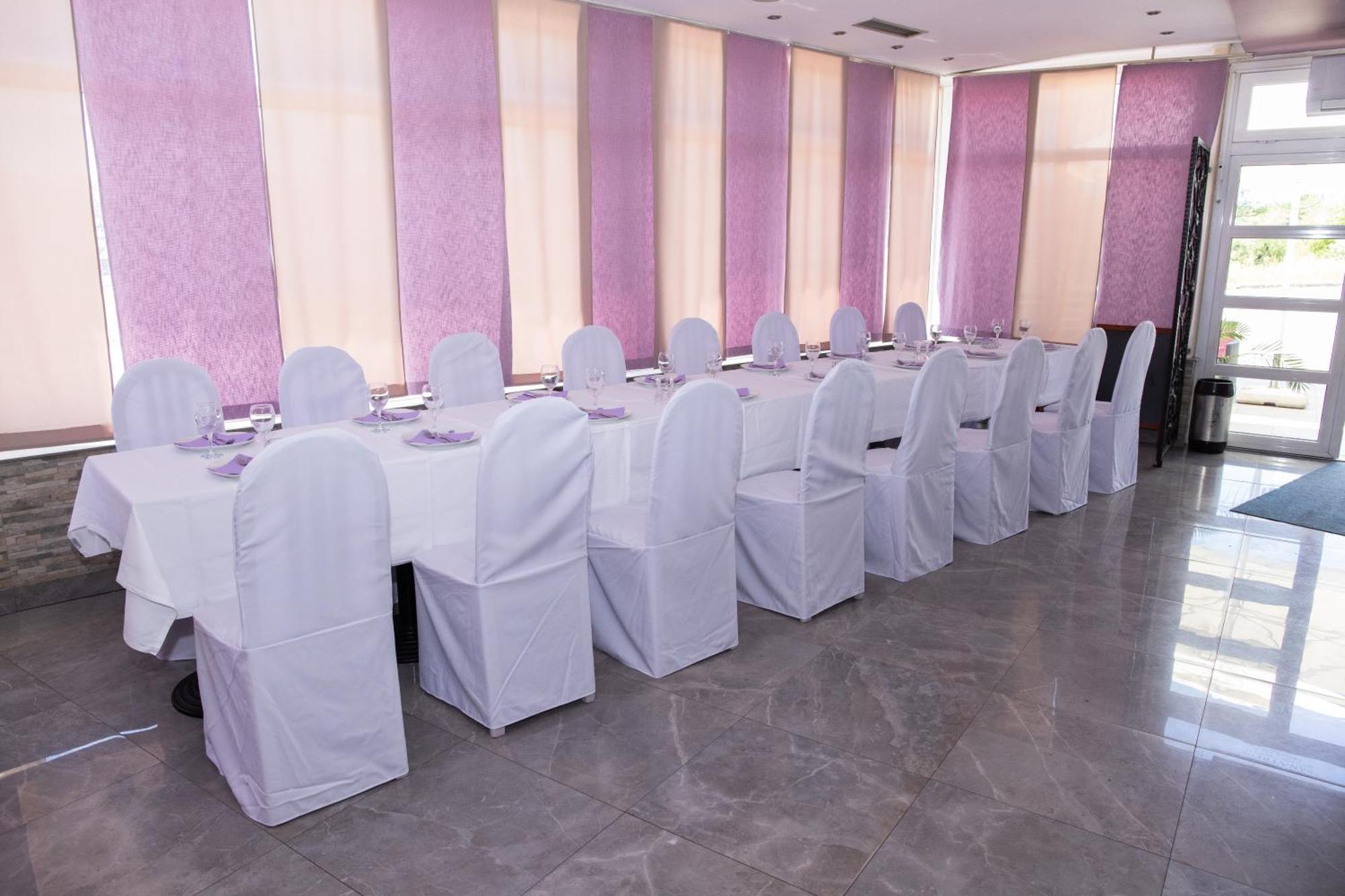 Motel New Sanatron Bosanski Novi ภายนอก รูปภาพ