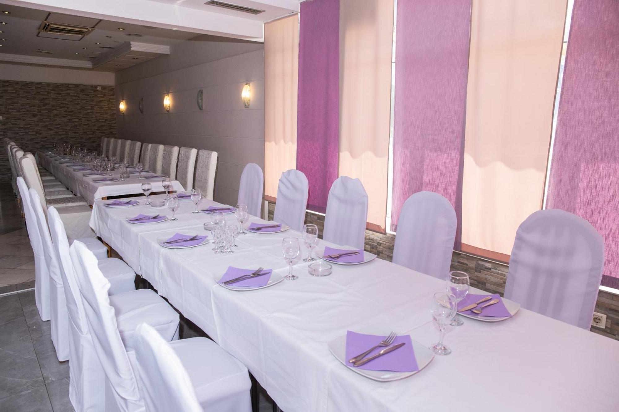 Motel New Sanatron Bosanski Novi ภายนอก รูปภาพ